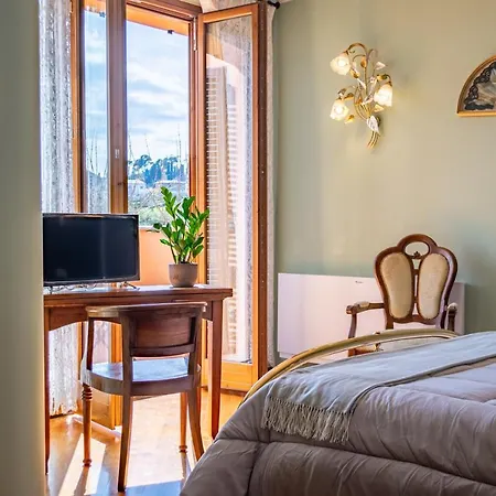 I 7 Ventagli,private Room,hydromassage ,ac Aria Condizionata Alloggio in famiglia *